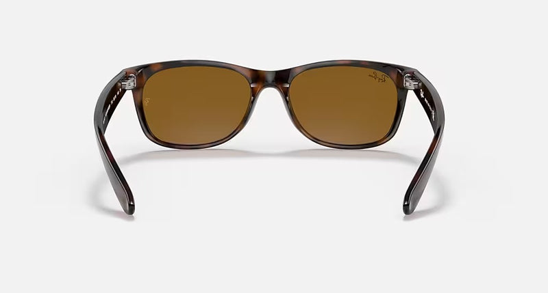 Ray-Ban New Wayfarer Unisex Lifestyle Sunglasses with Classic Black Frames