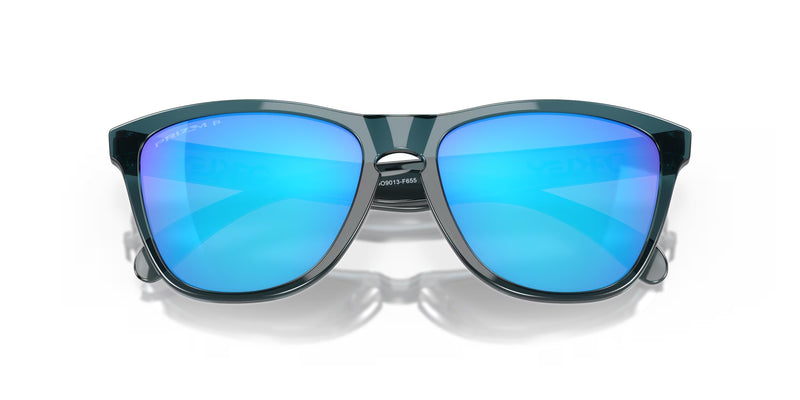 Oakley Frogskins Square Unisex Lifestyle Sunglasses, showcasing their iconic design and versatile frame options.