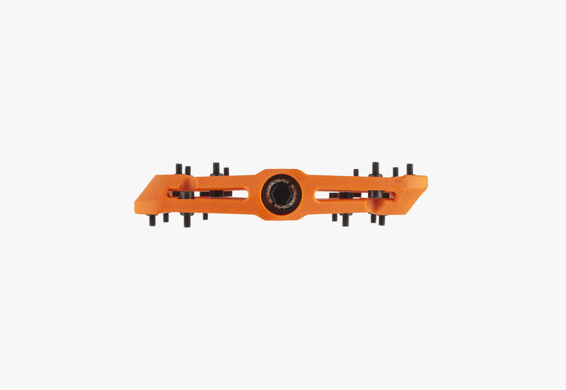 Race Face Chester MTB Pedal in Black with replaceable traction pins Orange 1