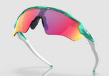 Oakley Radar Ev Xs Path Youth Kids Lifestyle Sunglasses