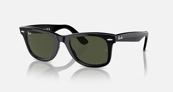 Ray-Ban New Wayfarer Unisex Lifestyle Sunglasses