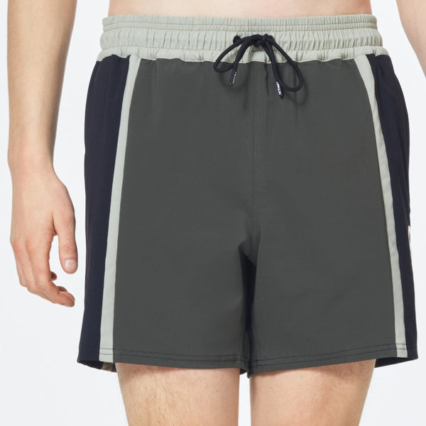 OAKLEY B1B COLOR BLOCK BOARDSHORT 16 MEN SURF BOARDSHORT