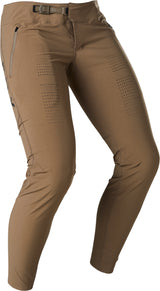 Fox Racing Men Flexair Mountain Bike Pant in action on a trail Dirt