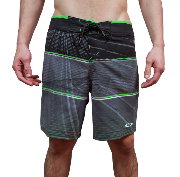 Oakley Geometric Print Men 18" Surf Boardshort