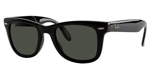 Ray-Ban Folding Wayfarer Unisex Lifestyle Sunglasses - Front view, showcasing foldable design and black frame